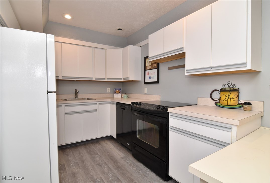 Georgetown/Lyndhurst Condo - Residential