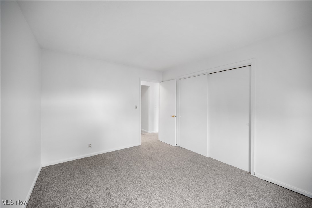 Georgetown/Lyndhurst Condo - Residential