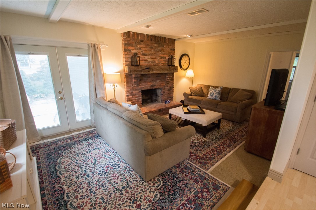 Equestrian Village 02 - Residential