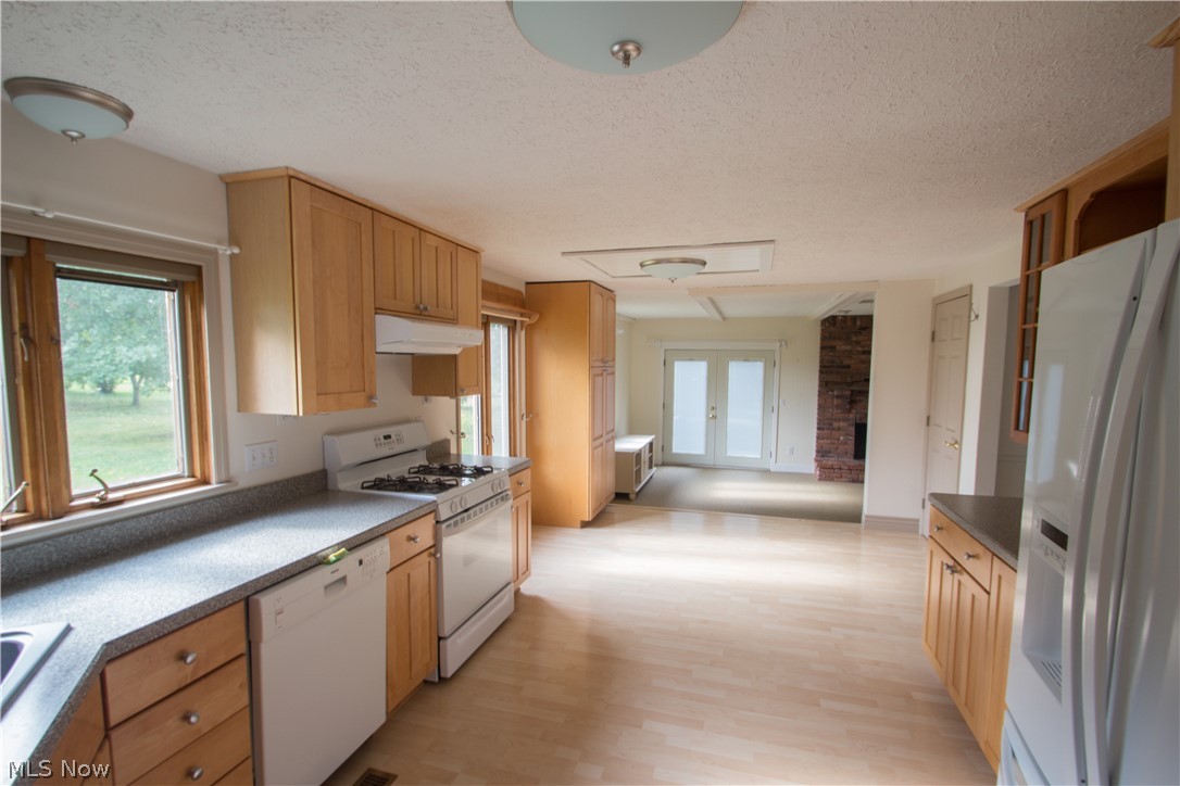 Equestrian Village 02 - Residential