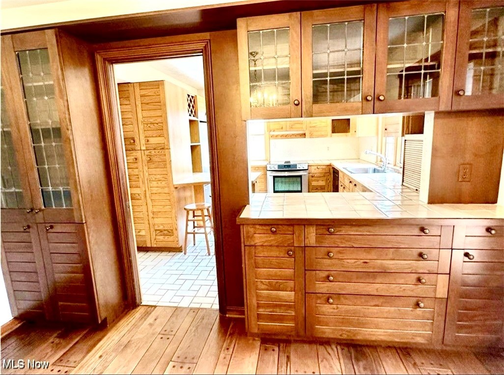 Gates Mills, Ohio 44040, United States, 4 Bedrooms Bedrooms, ,3 BathroomsBathrooms,Residential,Active,93982