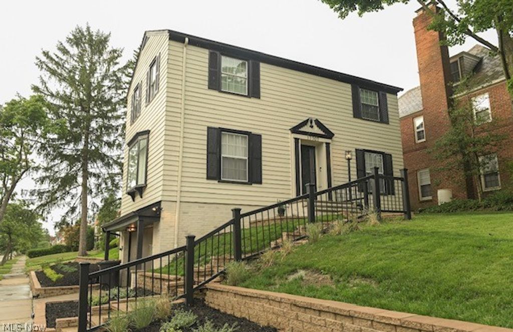 Photo of 17707 Lomond Boulevard, Shaker Heights, OH 44122 (MLS # 5197288)