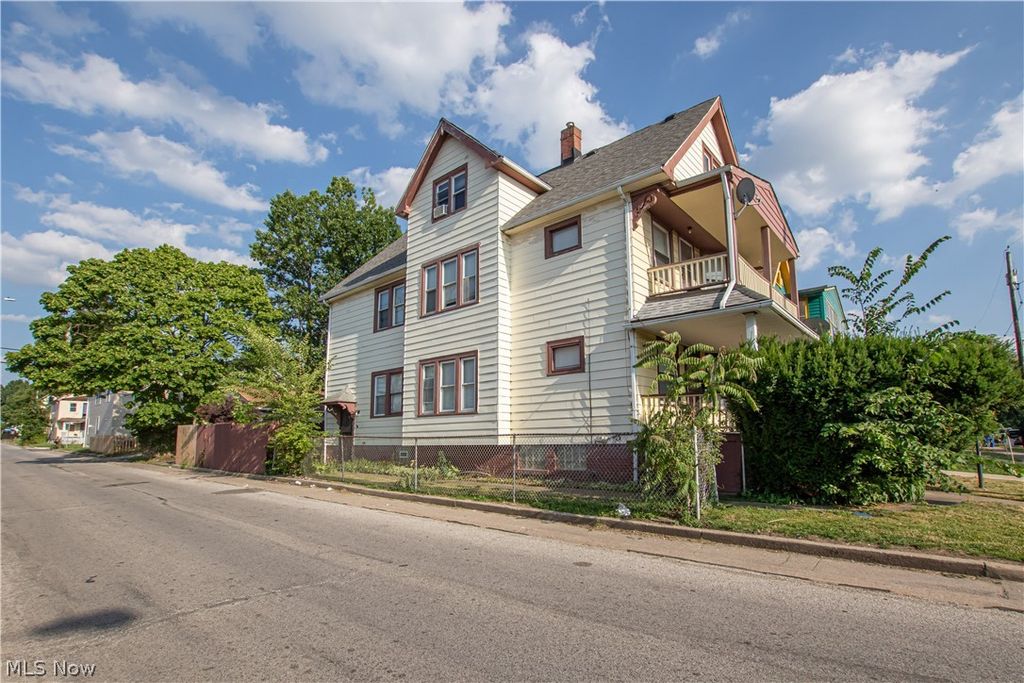 Photo of 2773 E 117th Street, Cleveland, OH 44120 (MLS # 5225252)