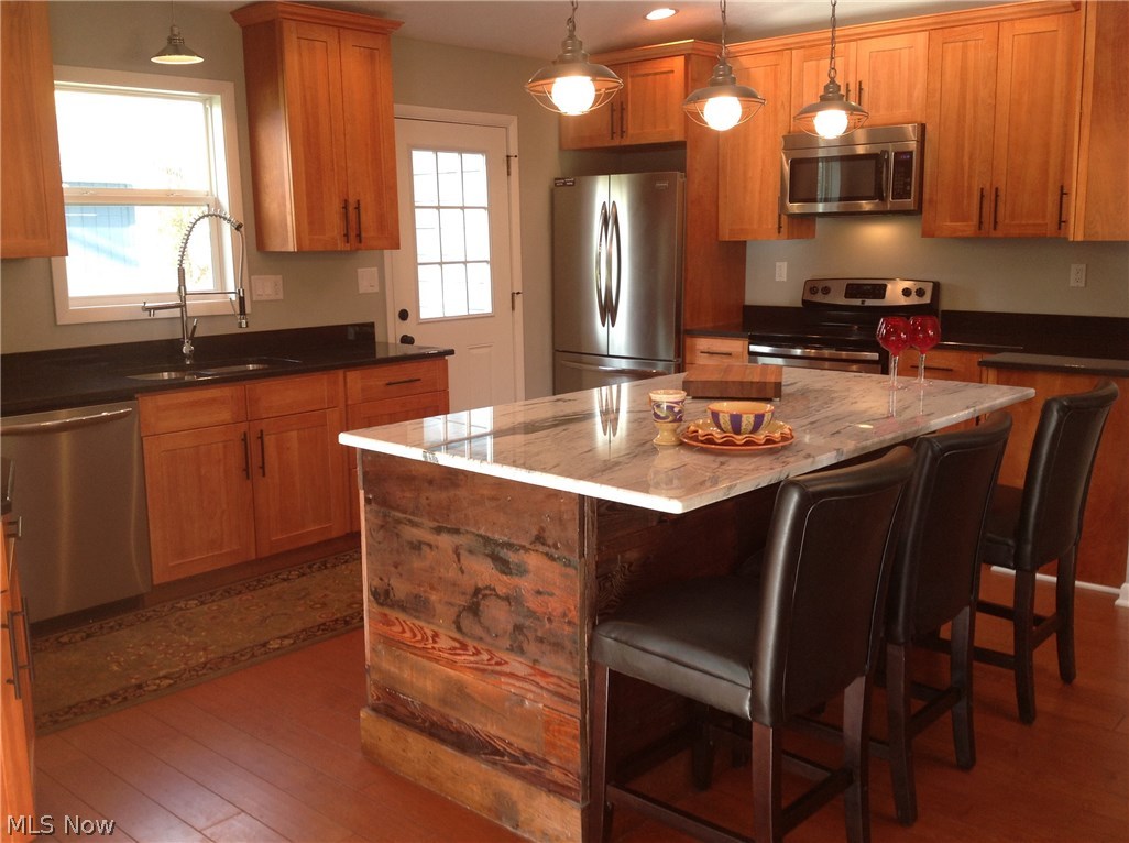 Village/Perry - Residential