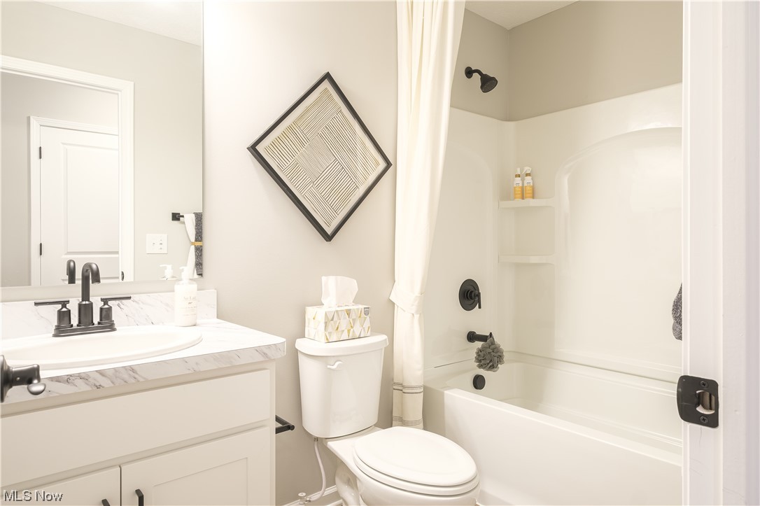 Summit at Forest Lakes - Residential