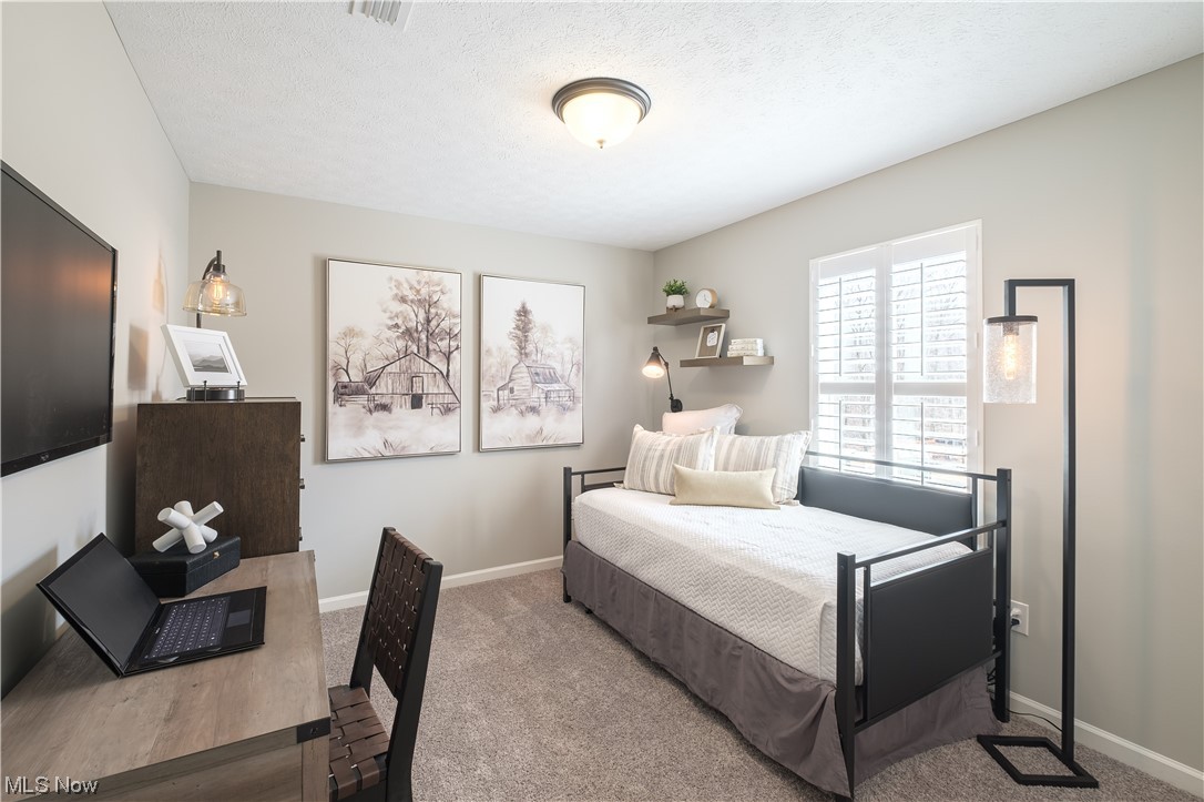 Summit at Forest Lakes - Residential