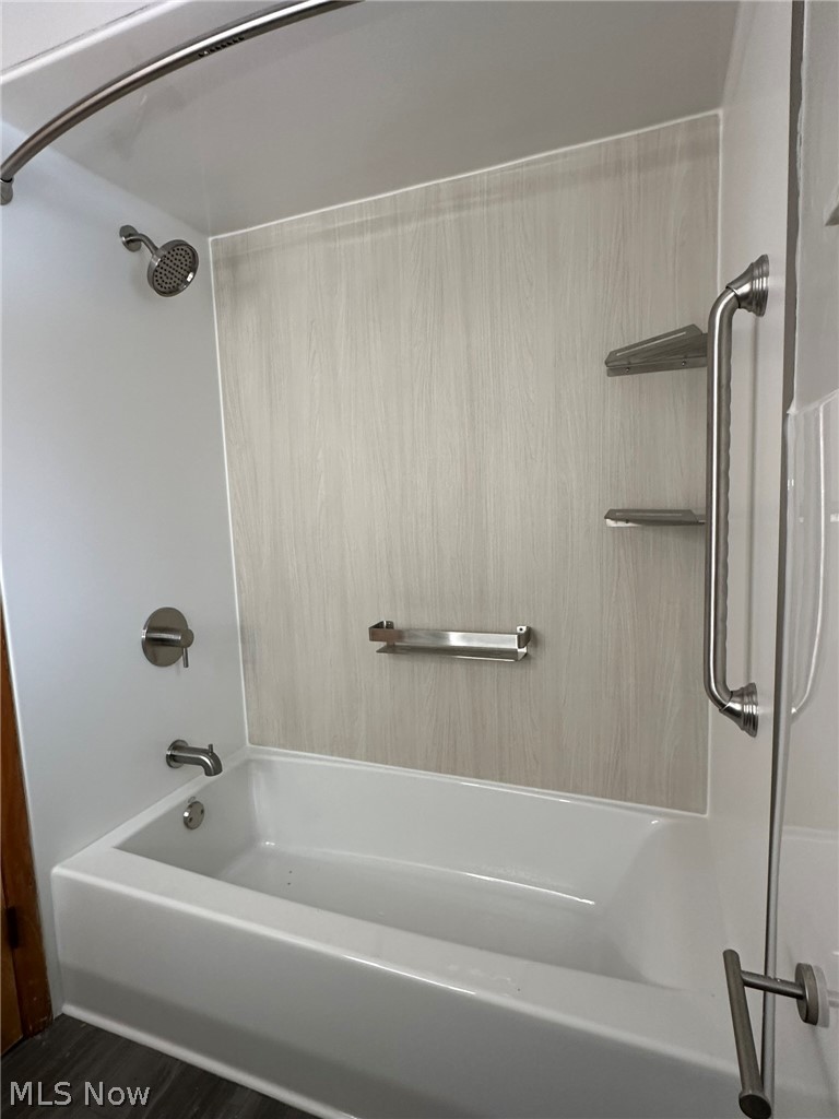 Fairlawn Heights Estate #3 - Residential Lease