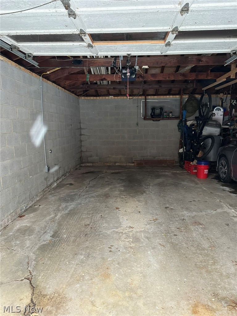 Fairlawn Heights Estate #3 - Residential Lease