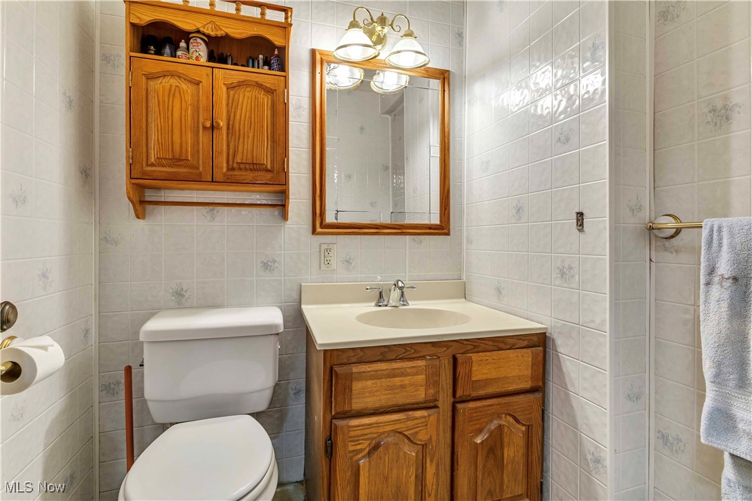 515 Blake Avenue, Medina, Ohio image 16