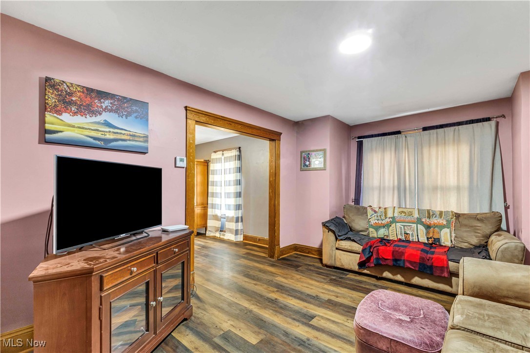 515 Blake Avenue, Medina, Ohio image 3