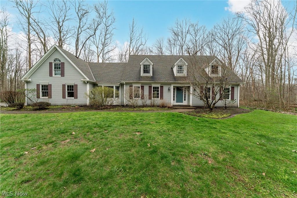 Photo of 8233 Whispering Pines Drive, Novelty, OH 44072 (MLS # 5199604)