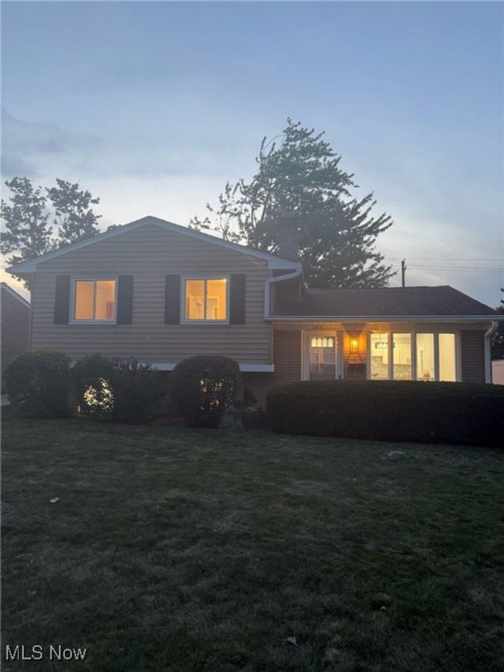 Photo of 6212 Elmdale Road, Brook Park, OH 44142 (MLS # 5167575)