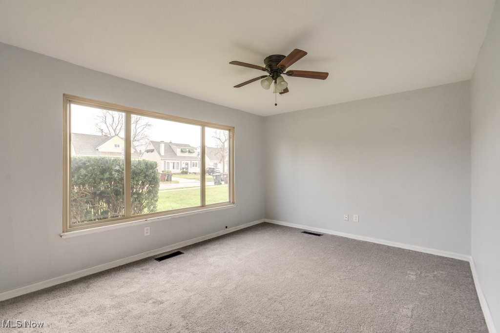 7719 Newport Avenue, Parma, Ohio image 10