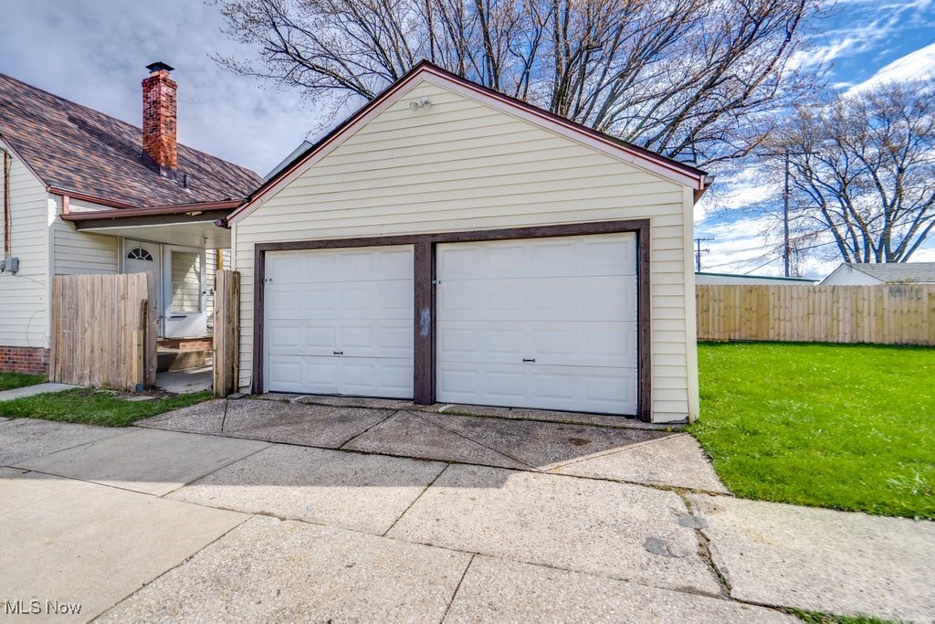 7719 Newport Avenue, Parma, Ohio image 6