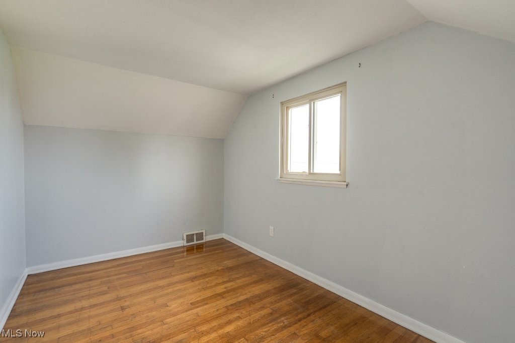 7719 Newport Avenue, Parma, Ohio image 25