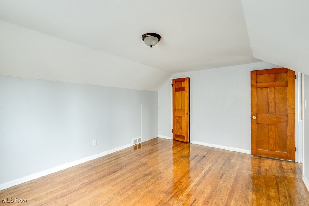 7719 Newport Avenue, Parma, Ohio image 31