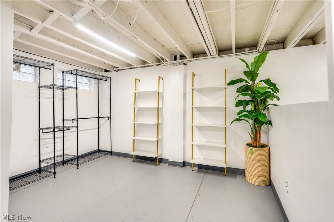 Sam H Miller 07 - Residential