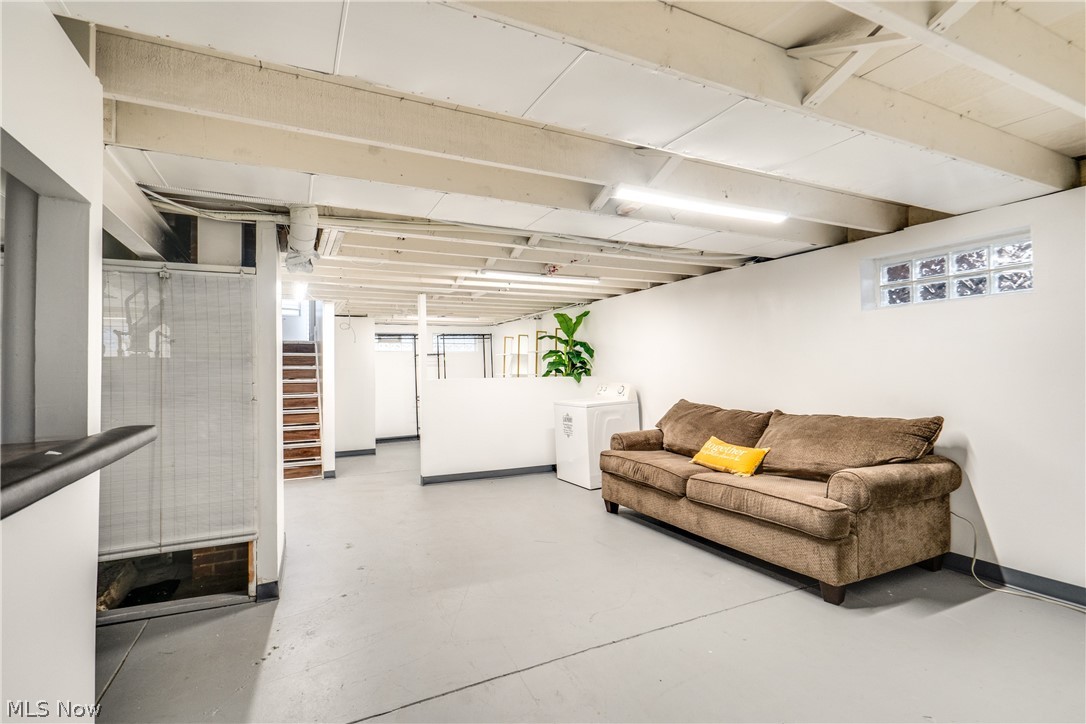 Sam H Miller 07 - Residential