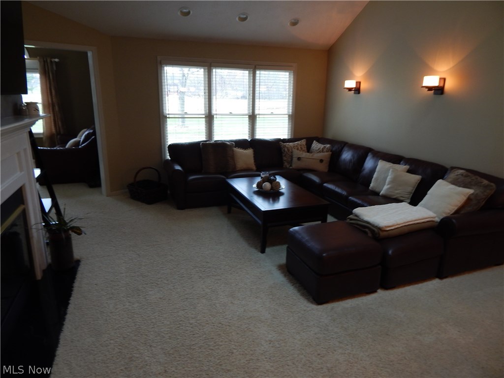 Greens Prestwick Condo - Residential