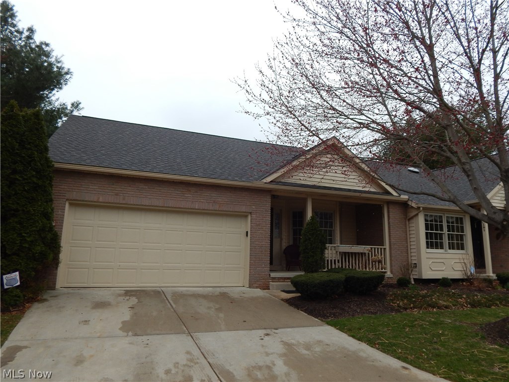 Greens Prestwick Condo - Residential