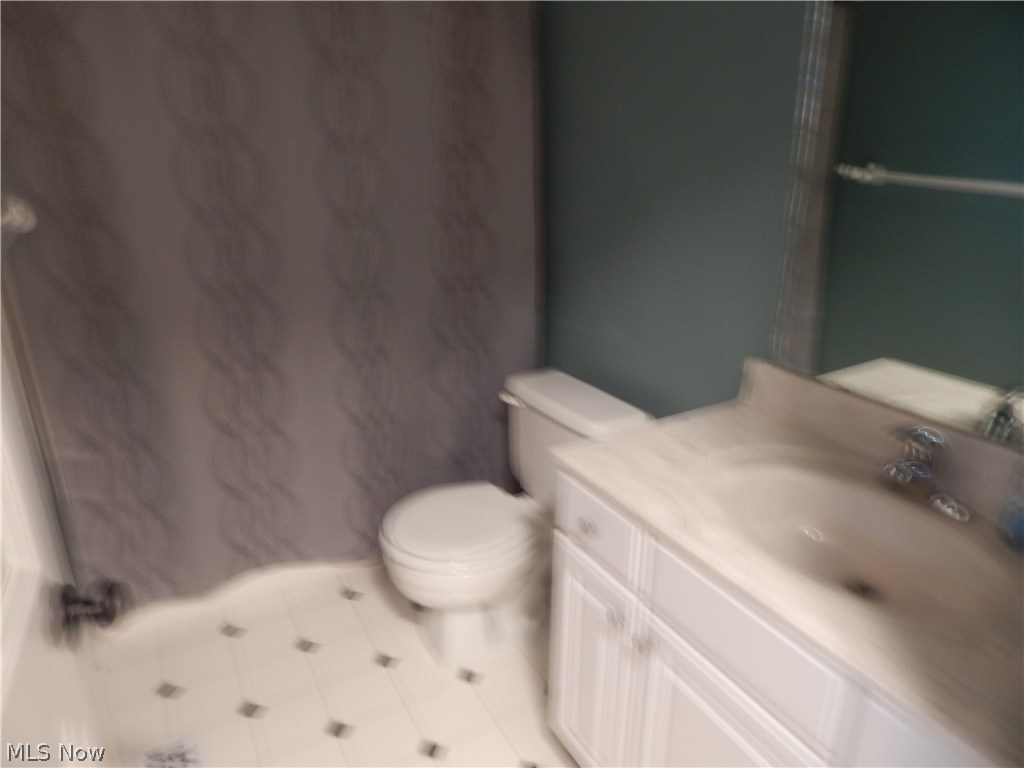 Greens Prestwick Condo - Residential