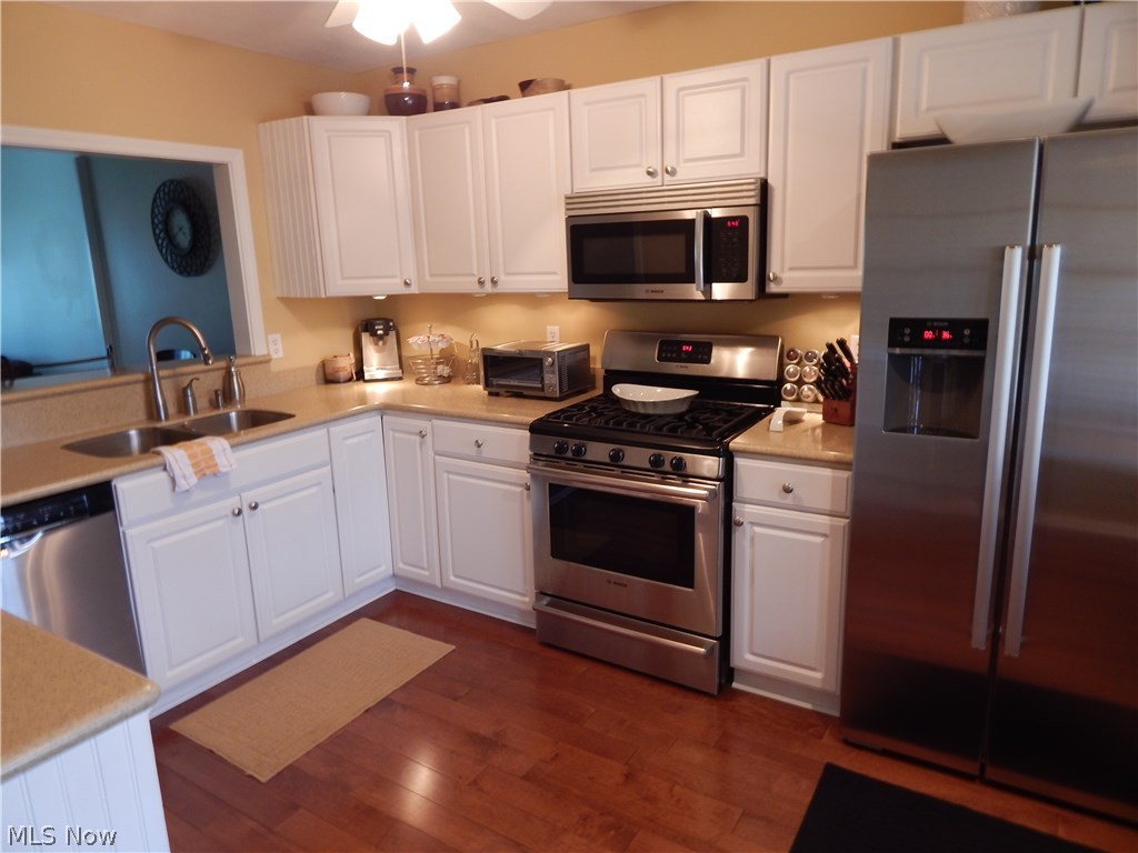 Greens Prestwick Condo - Residential