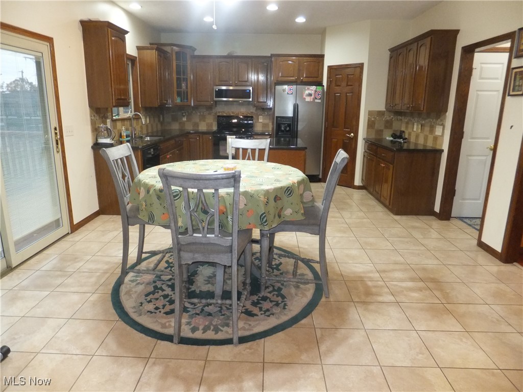 Skyline Heights 01 - Residential