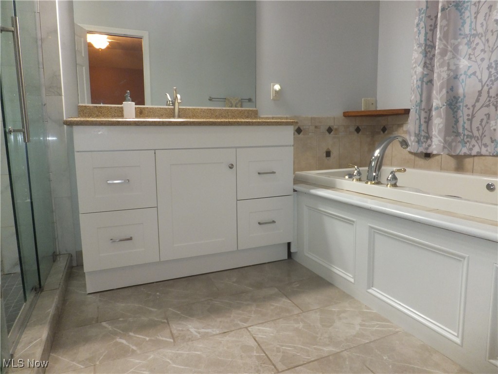 Skyline Heights 01 - Residential