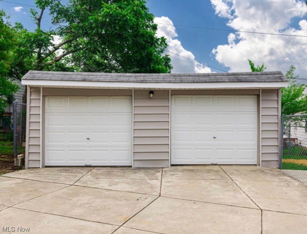 Maple Heights - Residential