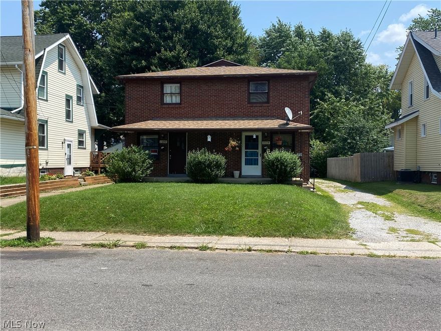 What a great investment opportunity.  This brick duplex is in need of some love , however a very solid property.  2 units with 2 bedrooms and a bath each side.  
Unit 1 is in need of some repairs like carpet (may have wood floors like unit# 2)paint, kitchen ceiling  windows and some other minimal repairs.  
Unit 2 is occupied and well maintained by tenant.  She has beautiful hardwood floors on her entire side with the exception of the kitchen and bathroom.
Don't forget to check out the 3 car brick garage in the back.  Don't miss out on this great investment.  Contact your Realtor today for a showing.
