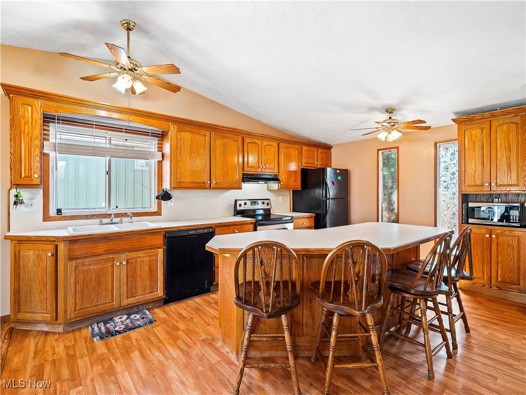 1712 Emerald Drive, Lorain, Ohio image 8