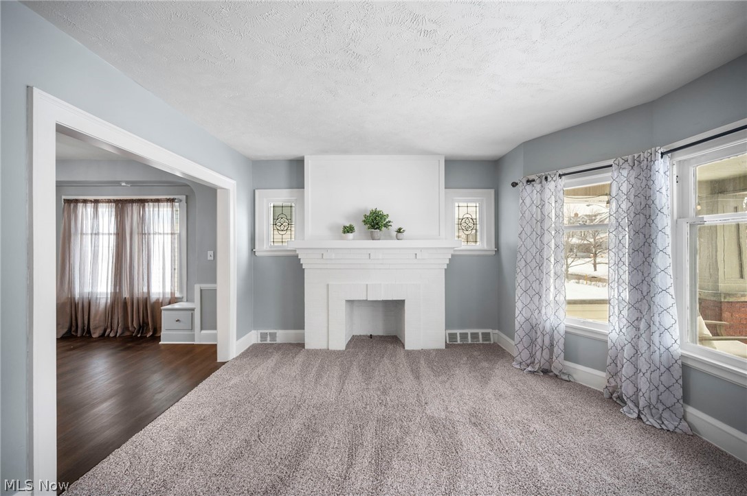 W A Kurz Companys - Residential