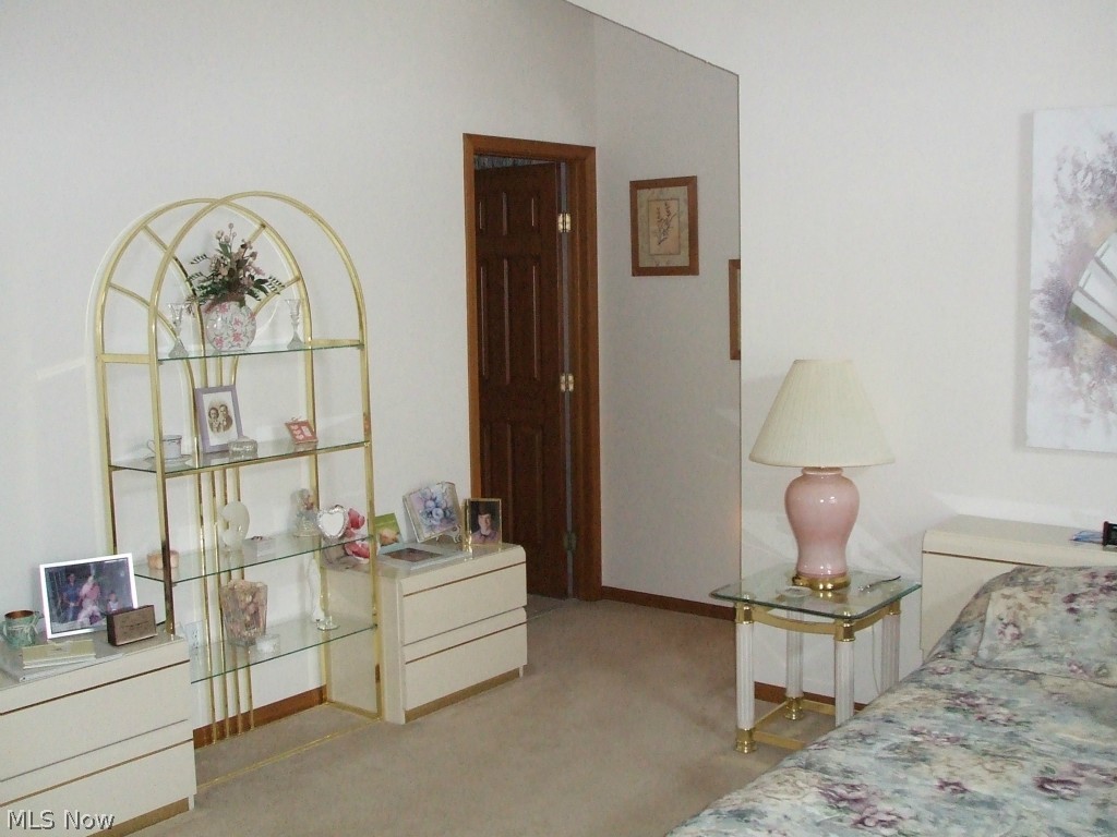 Southampton Woods 06 - Residential