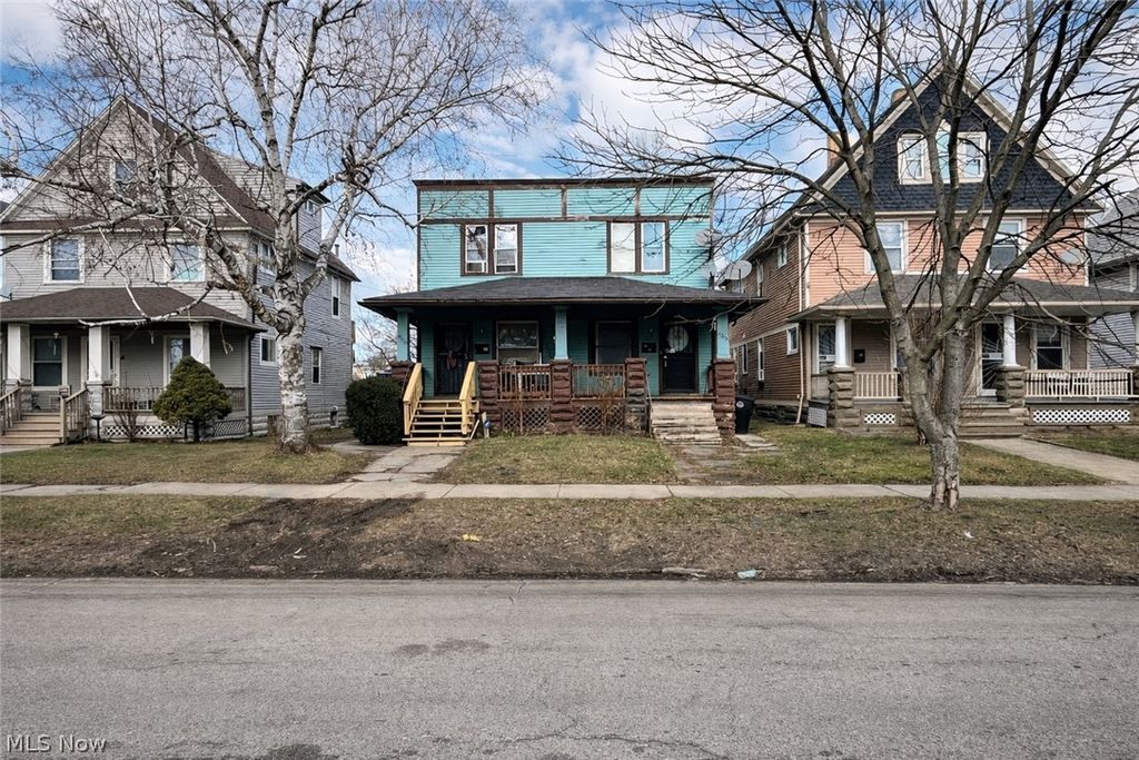 Photo of 4310 Archwood Avenue, Cleveland, OH 44109 (MLS # 5188108)
