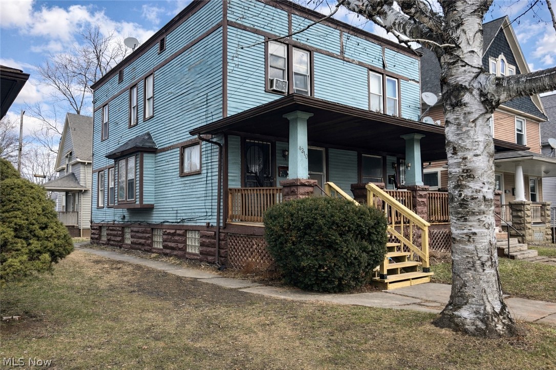 4310 Archwood Avenue