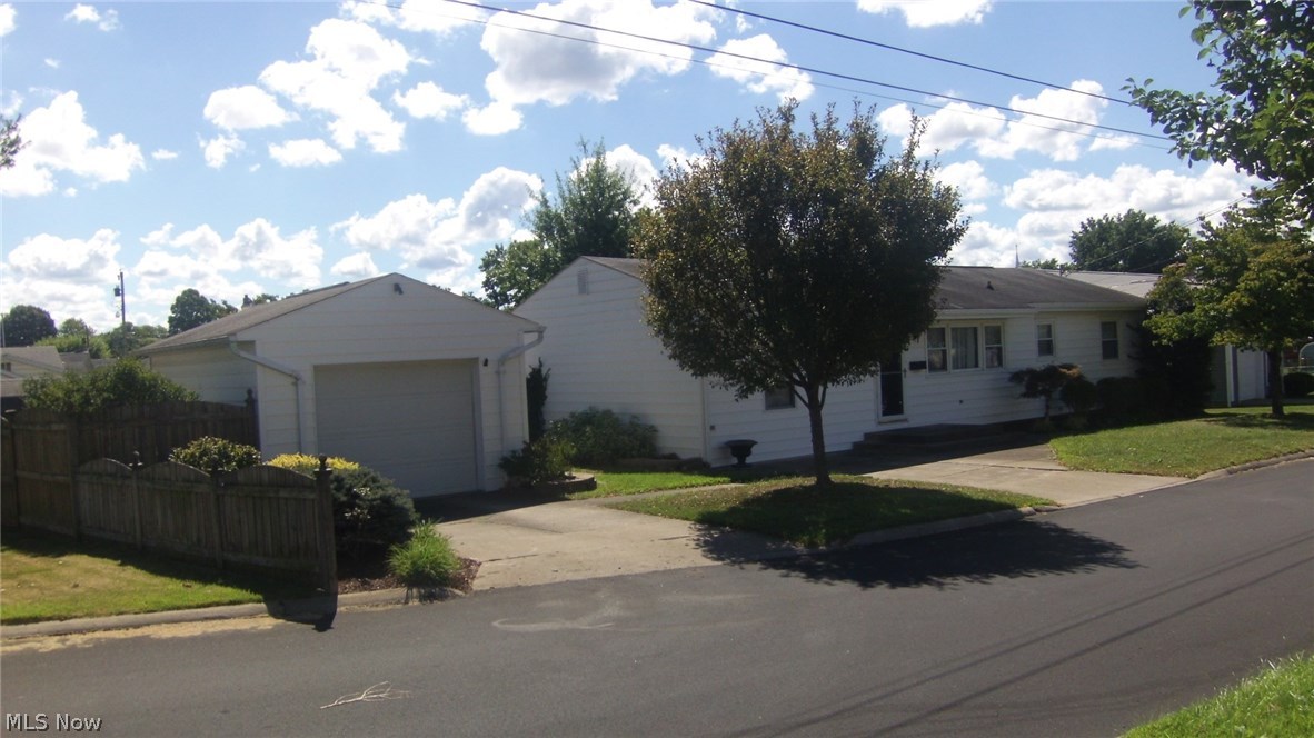 Donsel Ankroms - Residential