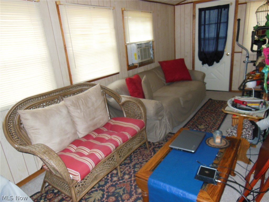 Donsel Ankroms - Residential