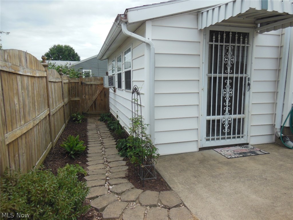 Donsel Ankroms - Residential