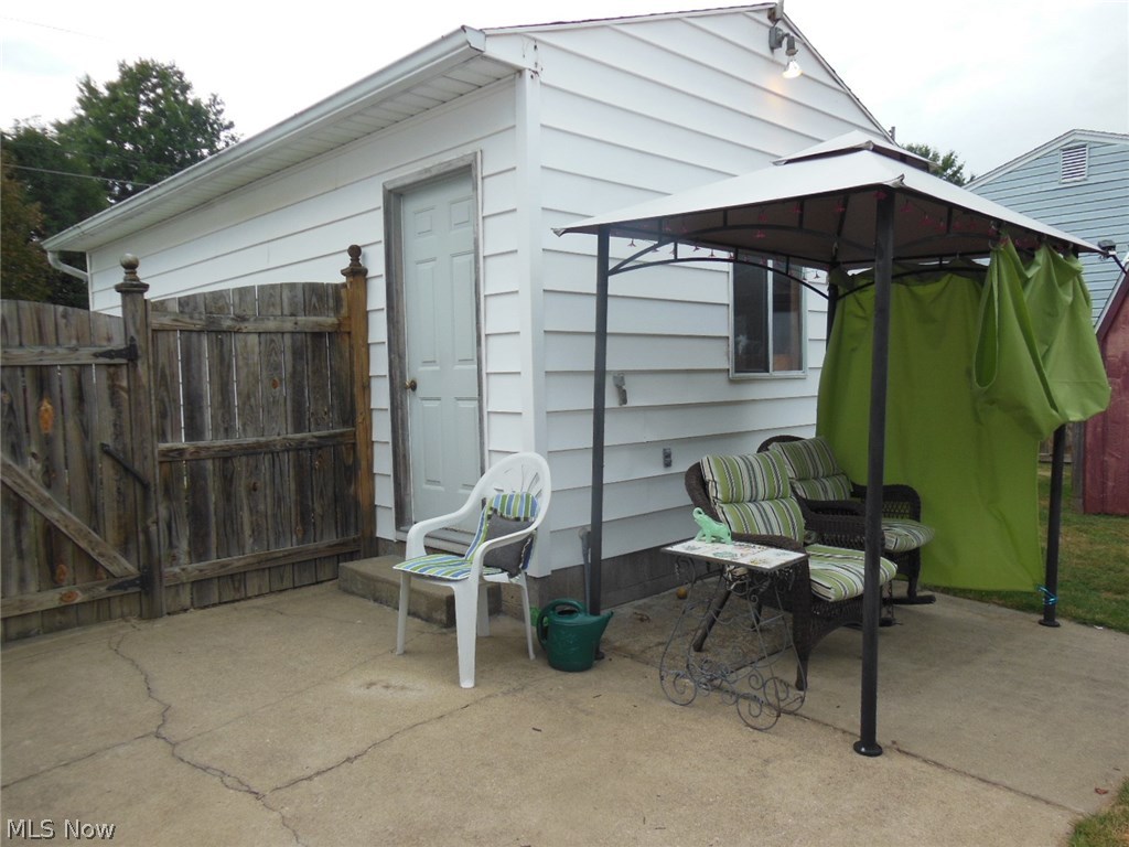 Donsel Ankroms - Residential