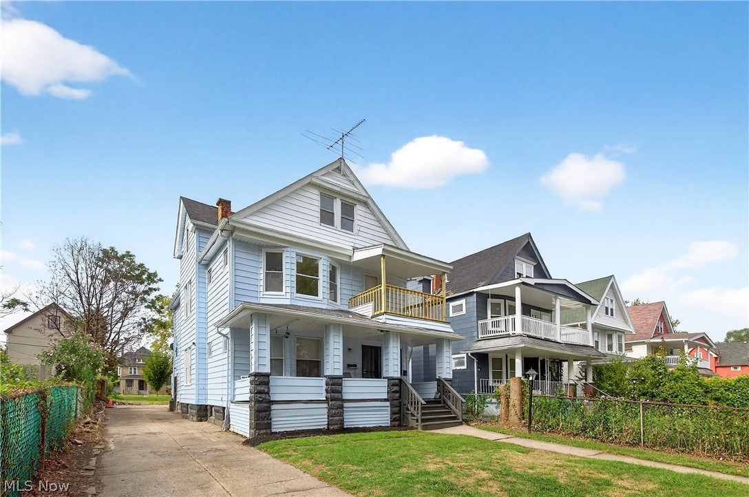 13608 Earlwood Road