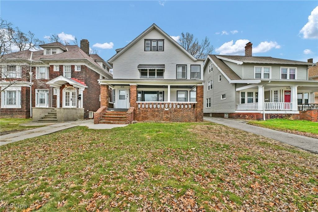 Photo of 3234 Euclid Heights Boulevard #Lower, Cleveland Heights, OH 44118 (MLS # 5182992)