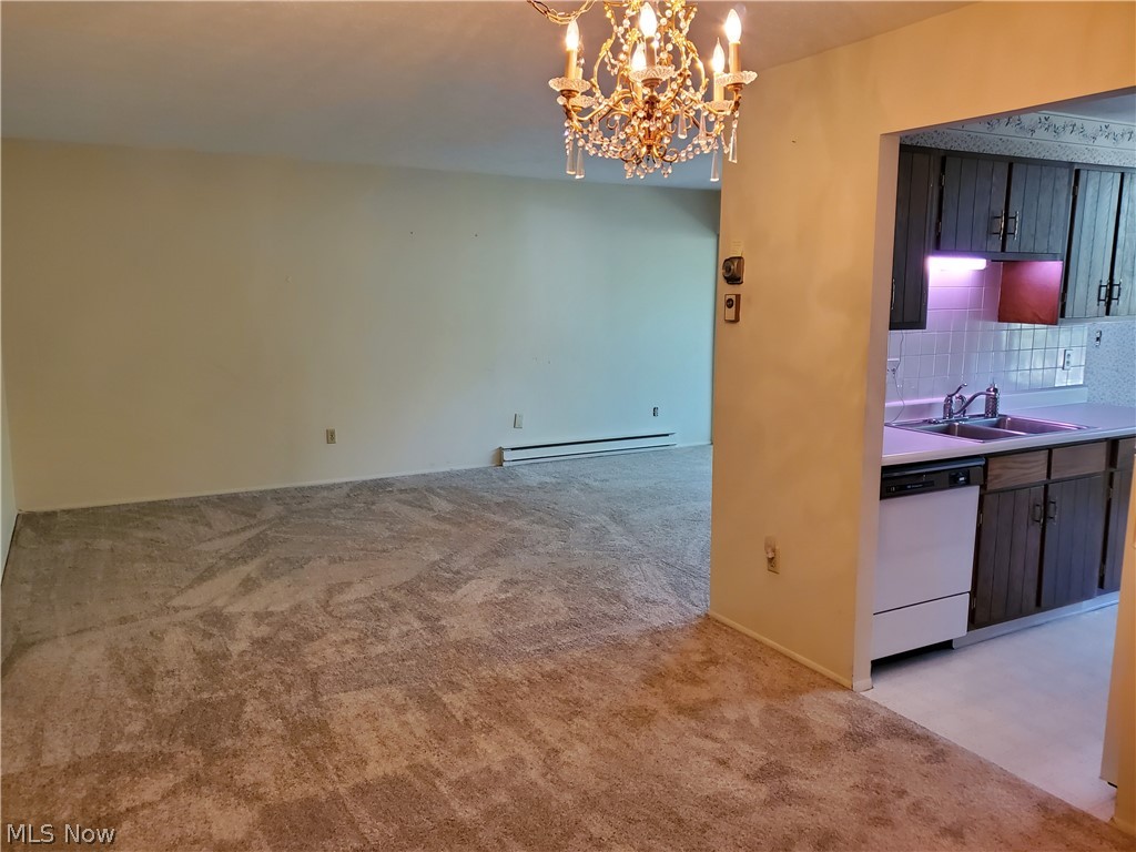 Silver Lake Towers Condo - Residential