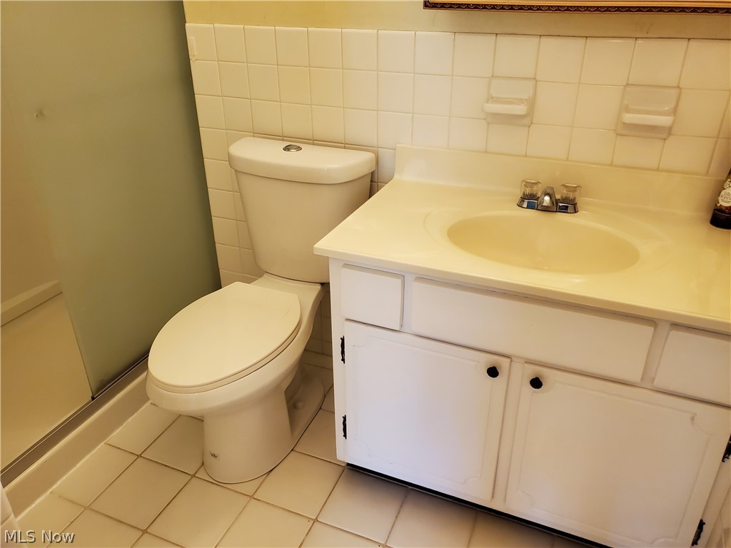 Silver Lake Towers Condo - Residential