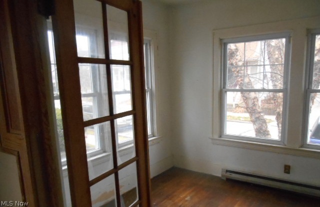 Lakewood Sub/J W Hambys - Residential