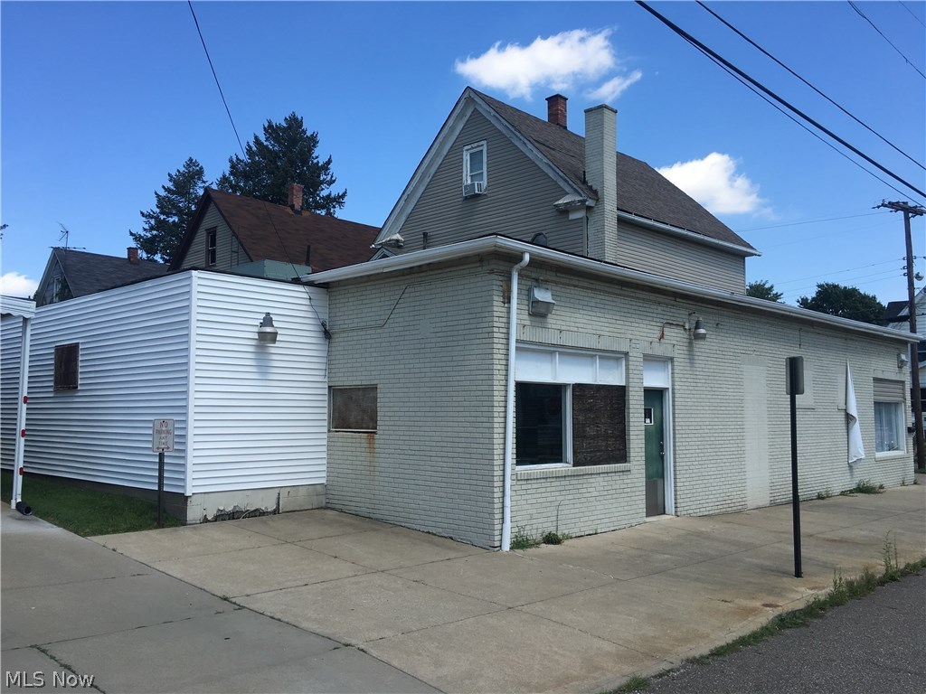 Canton - Commercial Sale