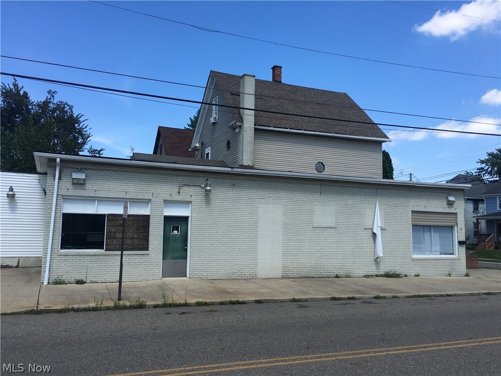 Canton - Commercial Sale