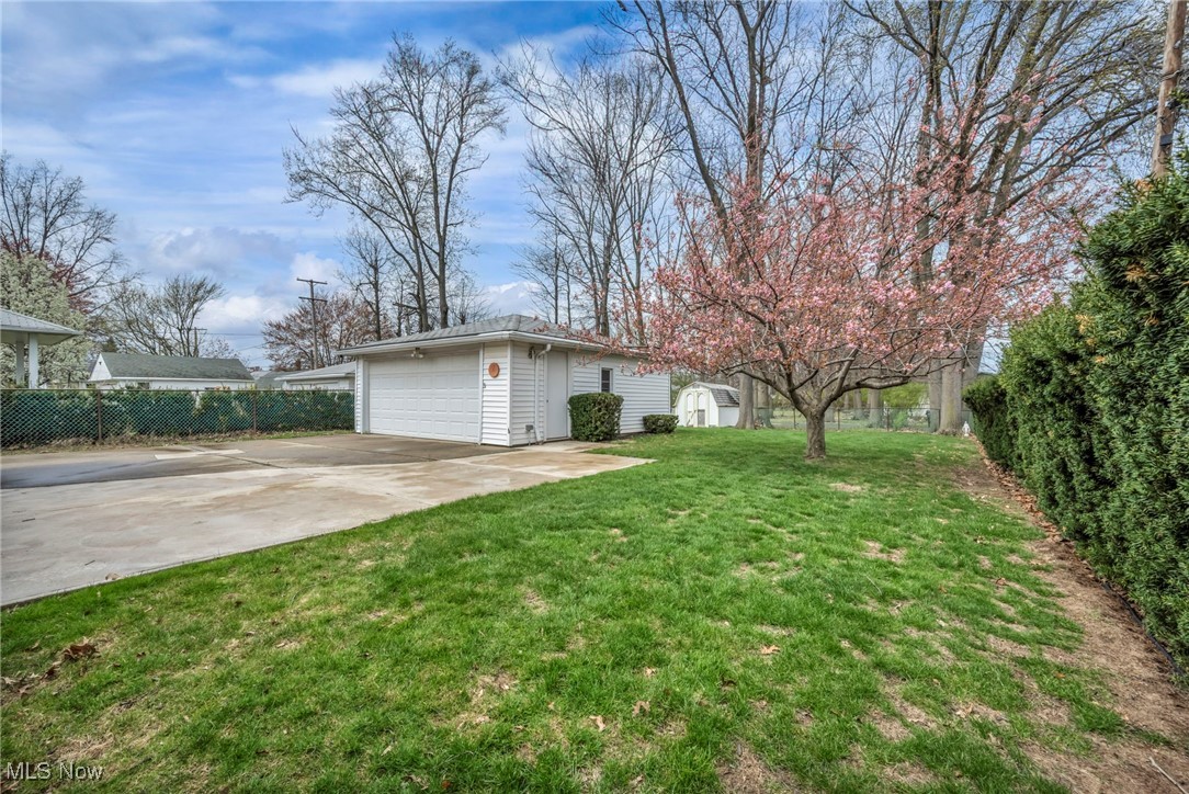 29597 Shaker Drive, Wickliffe, Ohio image 31