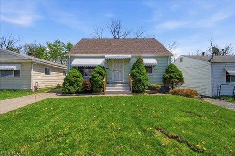 Homes For Sale - 4437 E 158th Street<br/> Cleveland, OH 44128
