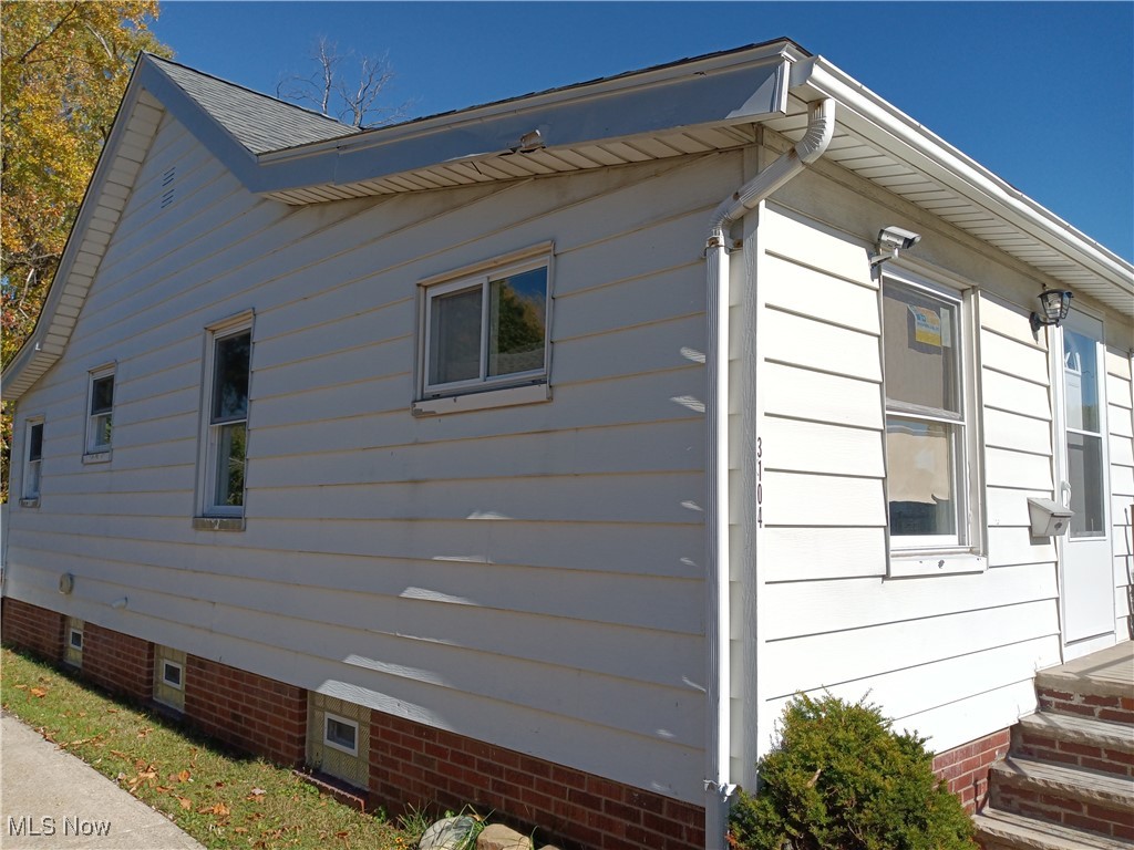 Elworthy-Helwick Companys Del - Residential