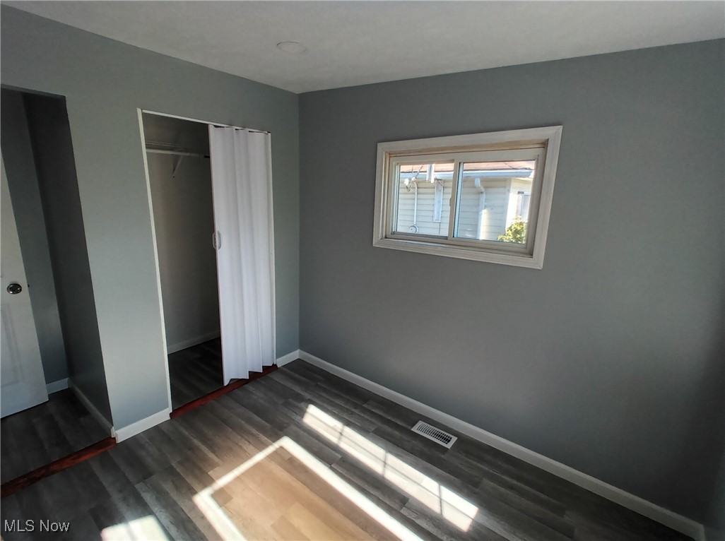 Elworthy-Helwick Companys Del - Residential